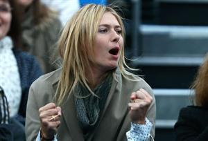 Maria Sharapova Watches her boyfriend on day one of the AEGON Championships at Queens Club in London - June 10, 2013 