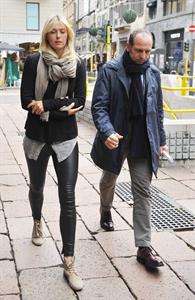 Maria Sharapova Giorgio and Roberta Armani meet tennis star Maria Sharapova at Armani's palace. November 30, 2012 