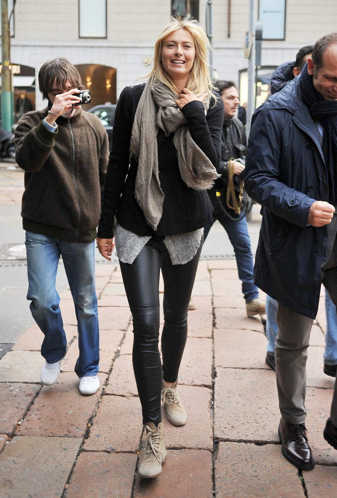 Maria Sharapova Giorgio and Roberta Armani meet tennis star Maria Sharapova at Armani's palace. November 30, 2012 