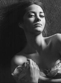 Marion Cotillard - Mikael Jansson Photoshoot 2009 For Interview Magazine 