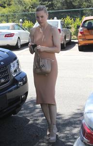 Melissa George out and about in Beverly Hills June 26, 2012 
