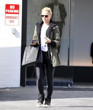 Mena Suvari - Out and about in Beverly Hills on February 21, 2013