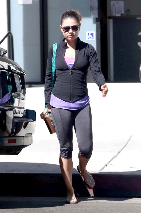 Mila Kunis Heading to the gym in Studio City - August 27, 2012 