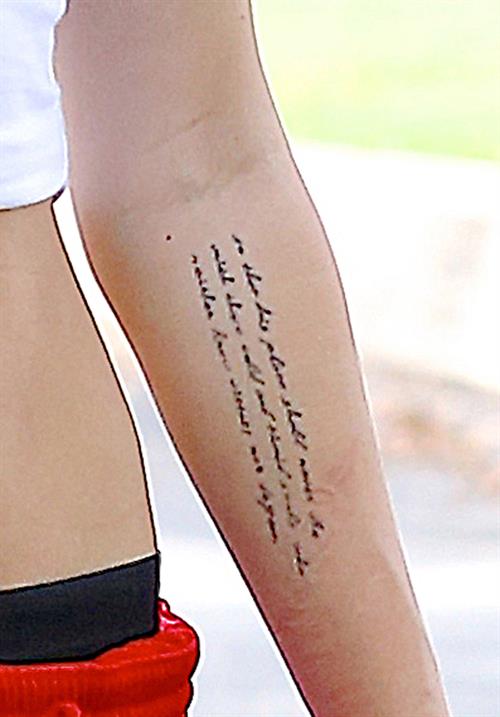 Miley Cyrus candids in Los Angeles 8/31/13  