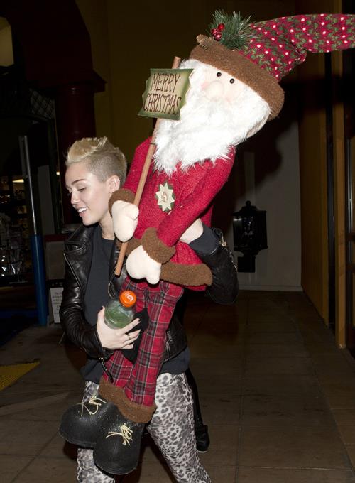 Miley Cyrus Leaving Rite Aid in Studio City on December 22, 2012