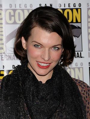 Milla Jovovich -  Resident Evil: Retribution  Press Room at Comic-Con 2012 in San Diego (July 13, 2012)