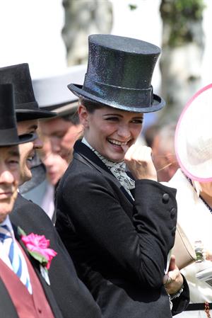 Mischa Barton - Epsom Derby in Epsom, England, June 2, 2012