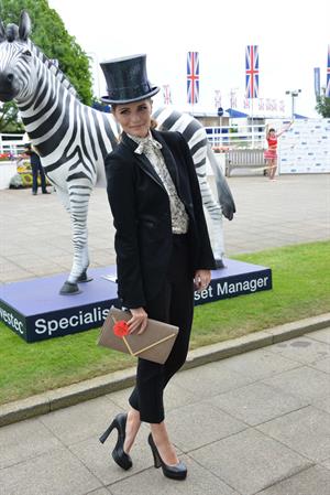 Mischa Barton - Epsom Derby in Epsom, England, June 2, 2012