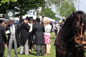 Mischa Barton - Epsom Derby in Epsom, England, June 2, 2012