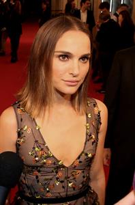 Natalie Portman  Thor: The Dark World  Premiere in Paris 10/23/2013 