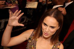 Natalie Portman  Thor: The Dark World  Premiere in Paris 10/23/2013 