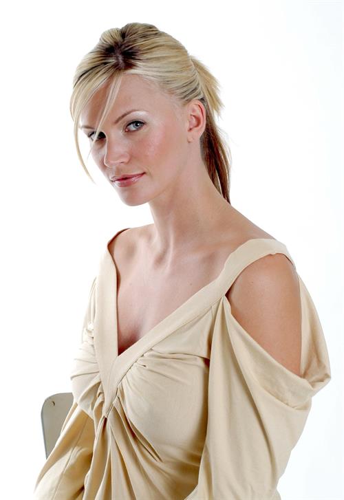 Natasha Henstridge - Araldo Di Crollalanza Photoshoot 