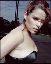 Neve Campbell - Matt Holyoaks Photoshoot 