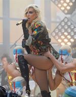 Kesha Performs on the Today Show in New York City (November 20, 2012) 