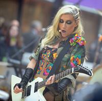 Kesha Performs on the Today Show in New York City (November 20, 2012) 