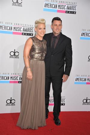 Pink American Music Awards (November 18, 2012) 