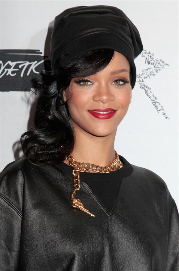 Rihanna  Unapologetic  Album Release Party (November 20, 2012) 
