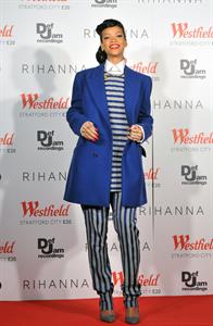 Rihanna Westfield Stratford Lights London Switch On (November 19, 2012) 