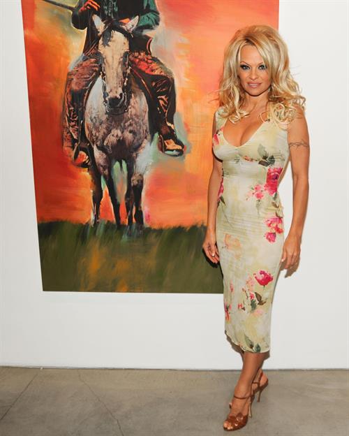 Pamela Anderson Attends GAGOSIAN Gallery Opening of Richard Prince:Cowboy in LA 21.02.13 