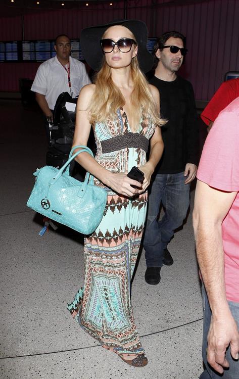 Paris Hilton Pictures Paris Hilton - At LAX Airport March 31, 2013