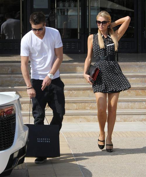 Paris Hilton Shopping at Kitson in Beverly Hills April 5, 2013 