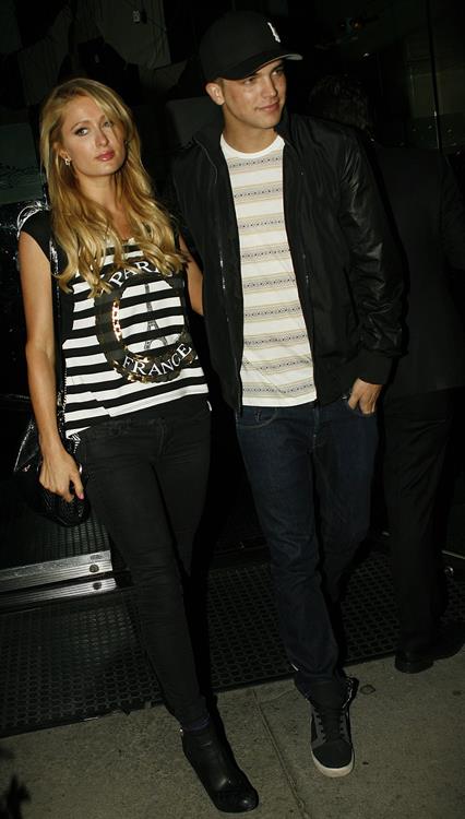 Paris Hilton night out in Los Angeles (17.04.2013) 
