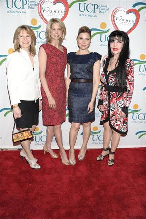 Paula Zahn Attends The 10th Annual Women Who Care Luncheon - NYC - May 5, 2012 