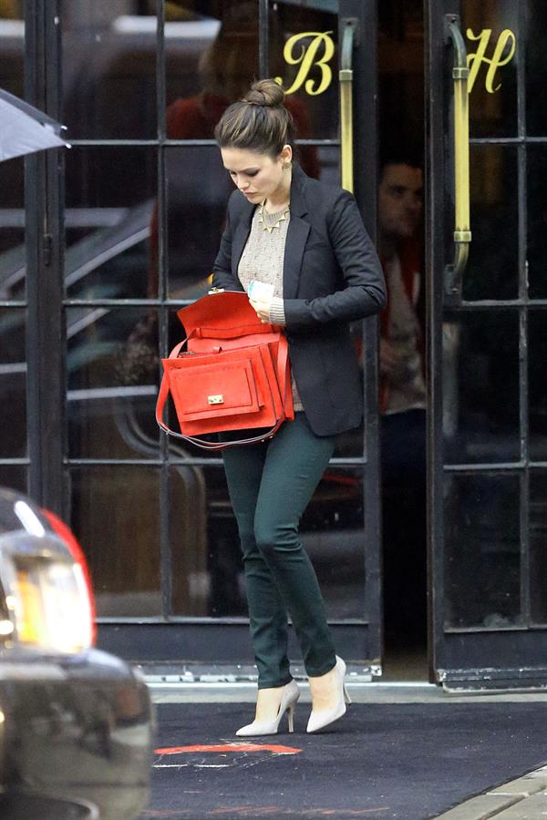 Rachel Bilson  Leaving her hotel in New York City - October 3, 2012 