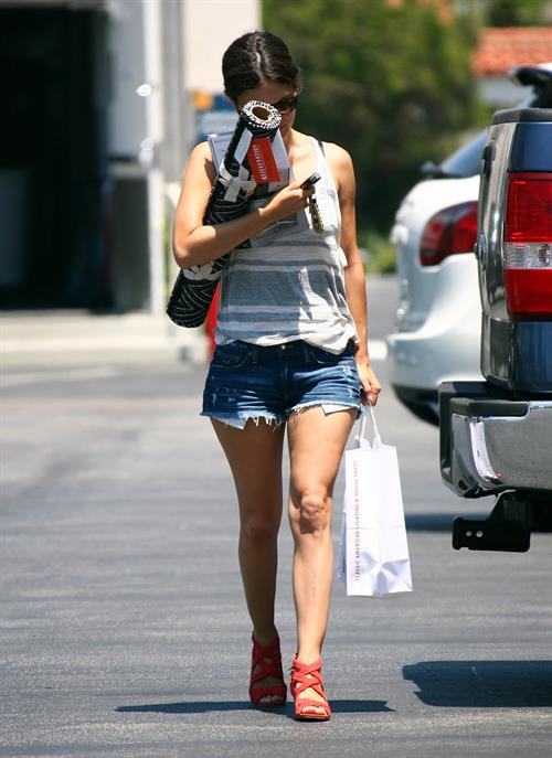 Rachel Bilson - Goes for some shopping with Hayden in L.A. (July 14, 2012)