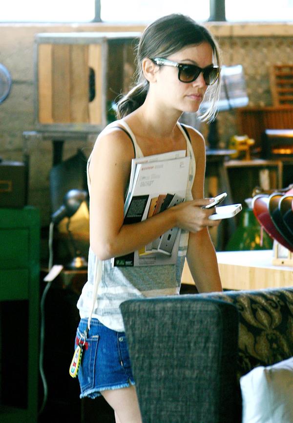 Rachel Bilson - Goes for some shopping with Hayden in L.A. (July 14, 2012)