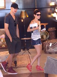 Rachel Bilson - Goes for some shopping with Hayden in L.A. (July 14, 2012)