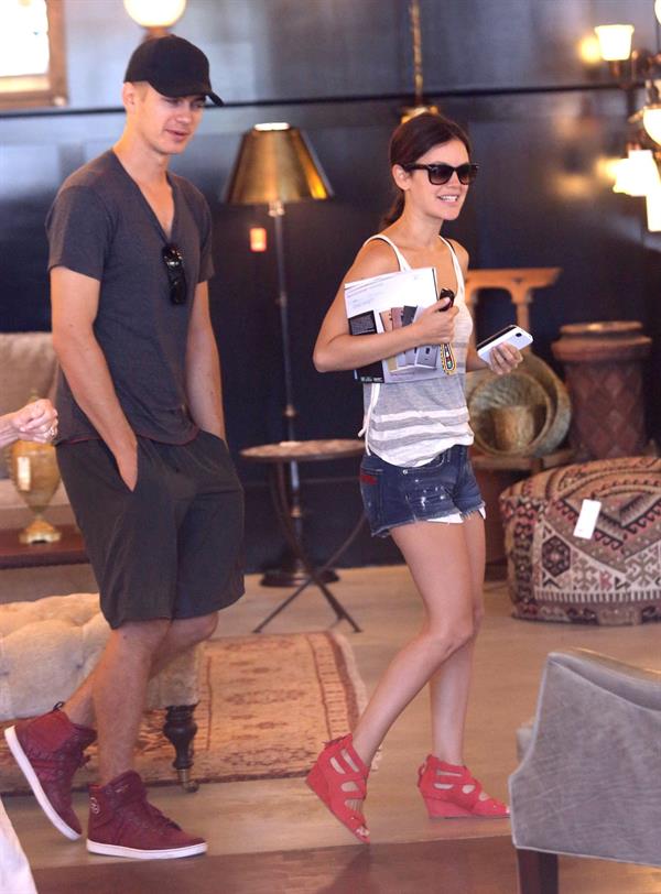Rachel Bilson - Goes for some shopping with Hayden in L.A. (July 14, 2012)