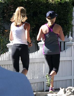 Reese Witherspoon - Jogs with a friend in Brentwood (29.05.2013) 
