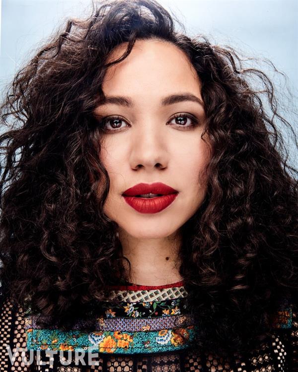 Jurnee Smollett-Bell