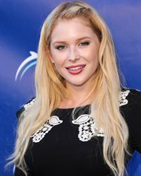 Renee Olstead arrives at 2012 Oceana's SeaChange Summer Party on July 29, 2012 in Laguna Beach, California