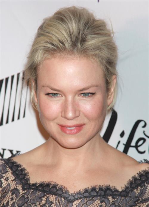Renee Zellweger at the New York premiere of the Lifetime TV movie “Living Proof” September 24, 2008