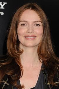 Saffron Burrows  Elysium  Los Angeles Premiere - Westwood, Aug. 7, 2013 