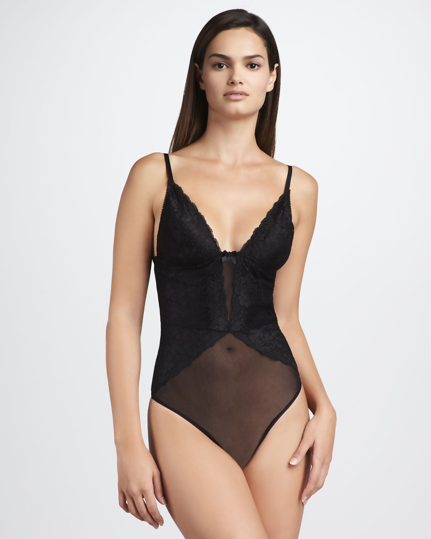 Lisalla Montenegro in lingerie