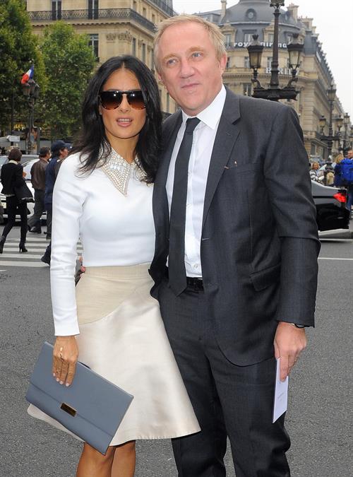 Salma Hayek at the Stella McCartney fashion show at Paris Fashion Week - Sep. 30, 2013 