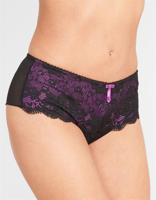 Talita Correa in lingerie