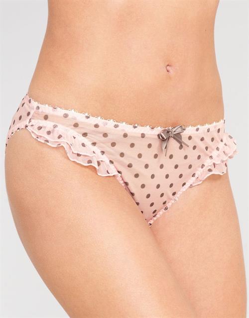 Talita Correa in lingerie