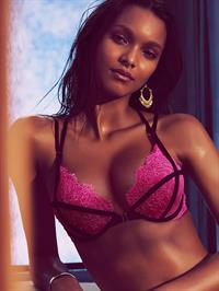 Lais Ribeiro in lingerie