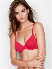 Robin Holzken in lingerie