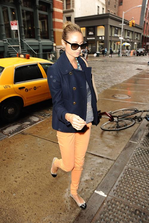 Stacy Keibler Shopping in SoHo in New York - October 9, 2012 