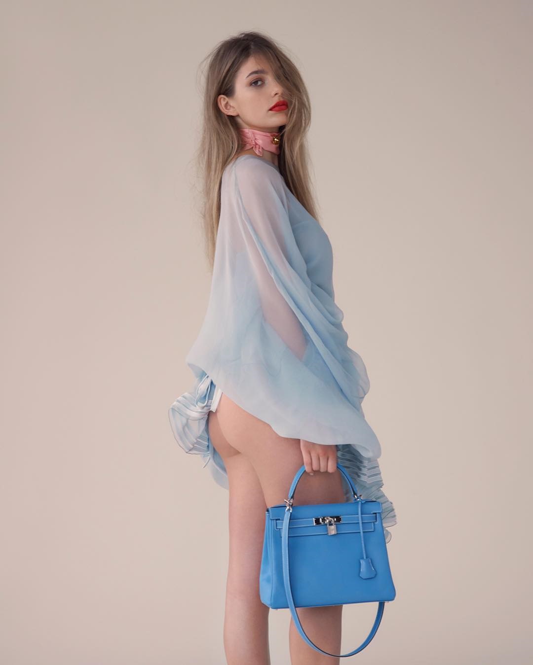 Camila Morrone - ass