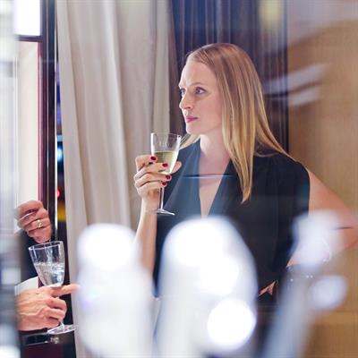 Uma Thurman hosts cocktail and Dinner to celebreate an exclusive viewing of Marilyn Forever held at Chopard Boutique