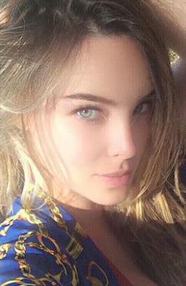 Belinda taking a selfie