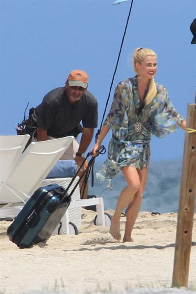Rachael Taylor filming Charlie's Angels on a beach in Miami 02-09-11