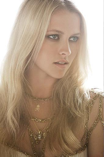 Teresa Palmer