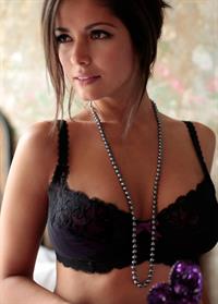 Carla Ossa in lingerie